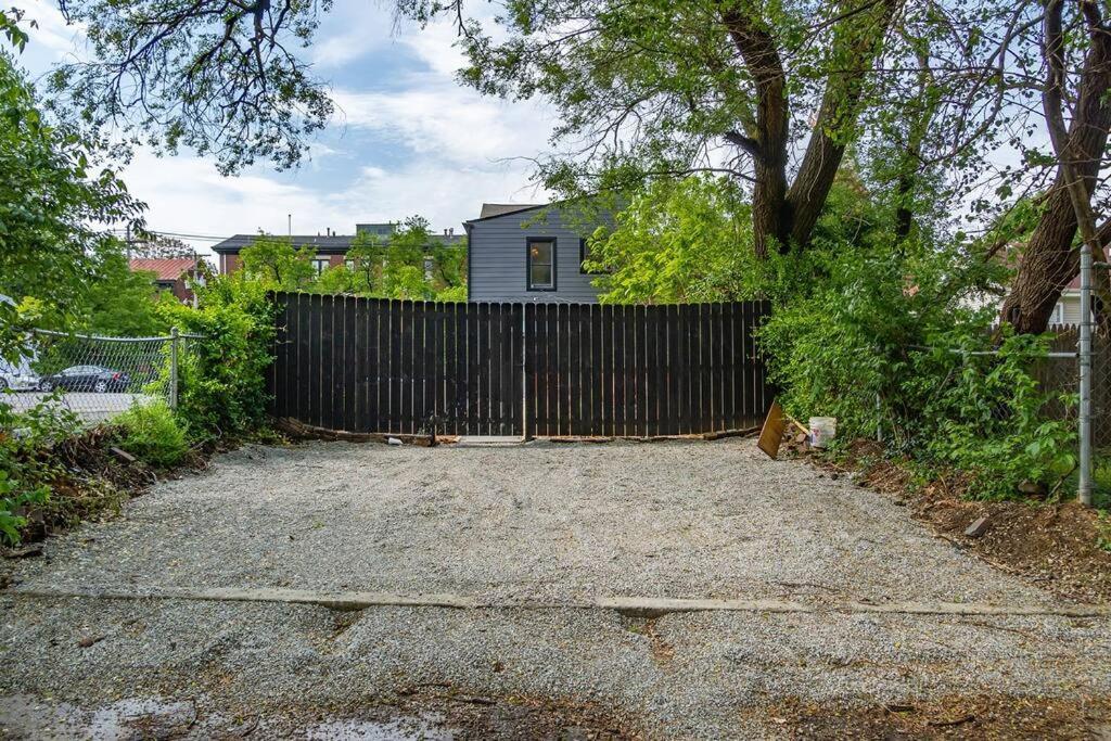Luxury 8 Bed/4 Ba Nulu Home Private Yard/Parking 路易斯威尔 外观 照片