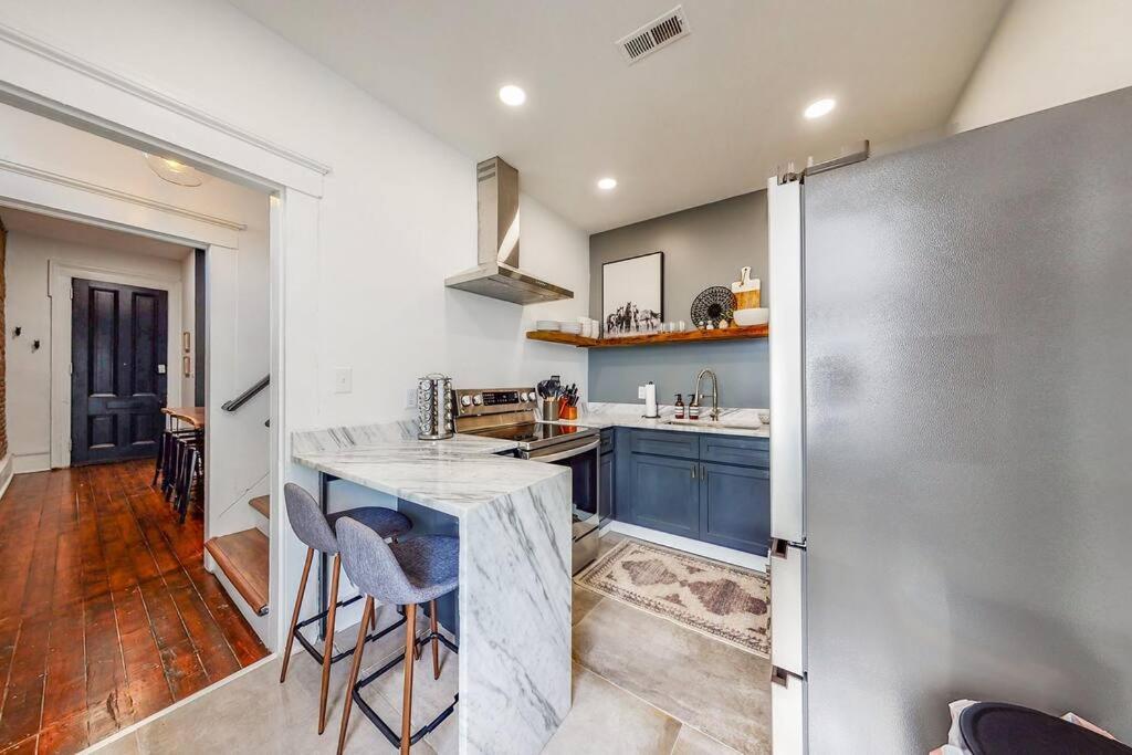 Luxury 8 Bed/4 Ba Nulu Home Private Yard/Parking 路易斯威尔 外观 照片