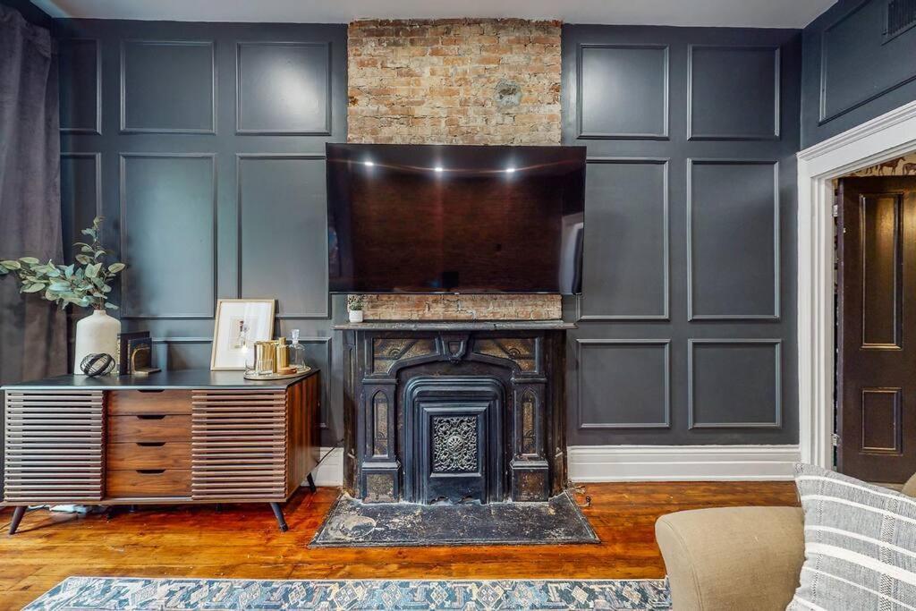 Luxury 8 Bed/4 Ba Nulu Home Private Yard/Parking 路易斯威尔 外观 照片