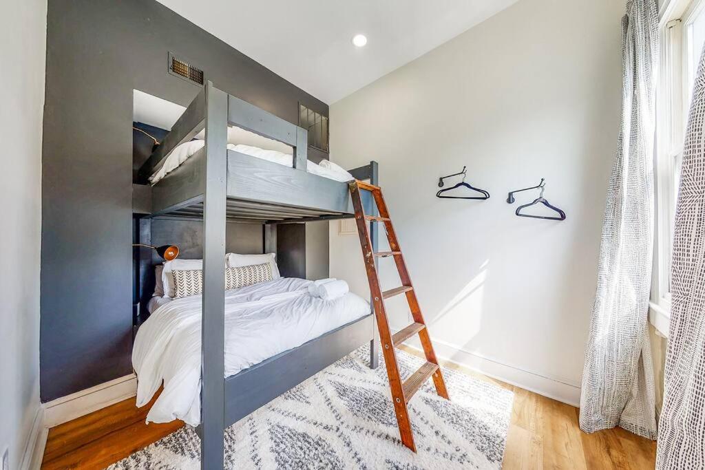 Luxury 8 Bed/4 Ba Nulu Home Private Yard/Parking 路易斯威尔 外观 照片