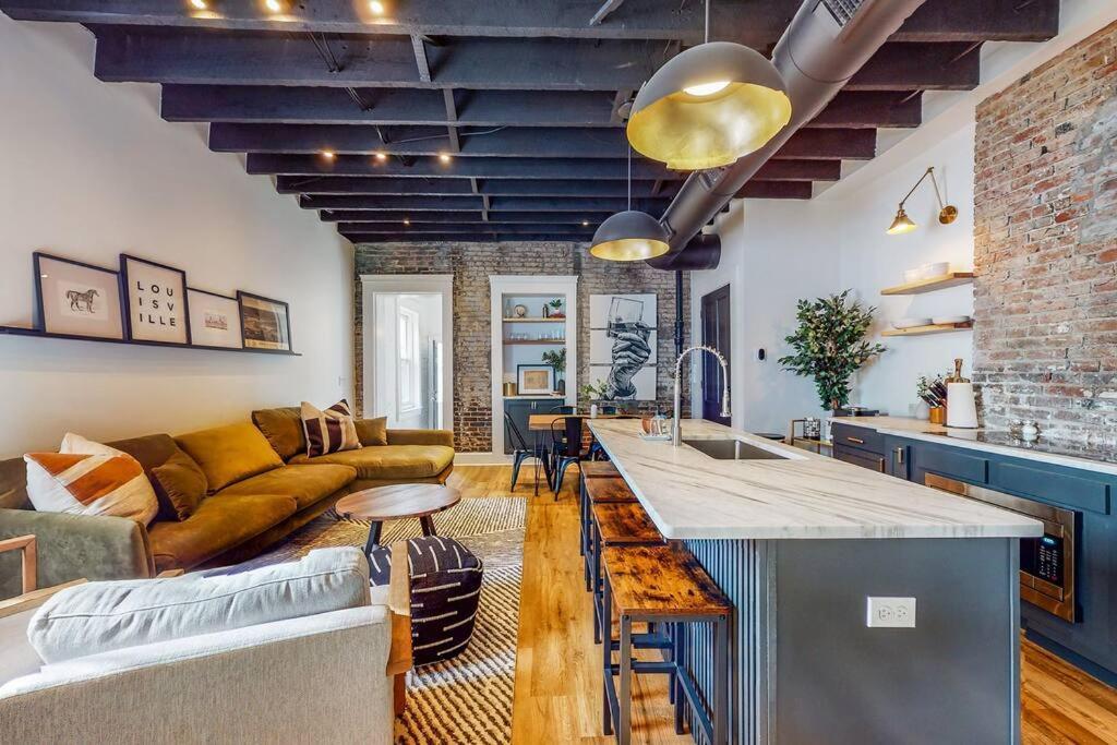 Luxury 8 Bed/4 Ba Nulu Home Private Yard/Parking 路易斯威尔 外观 照片