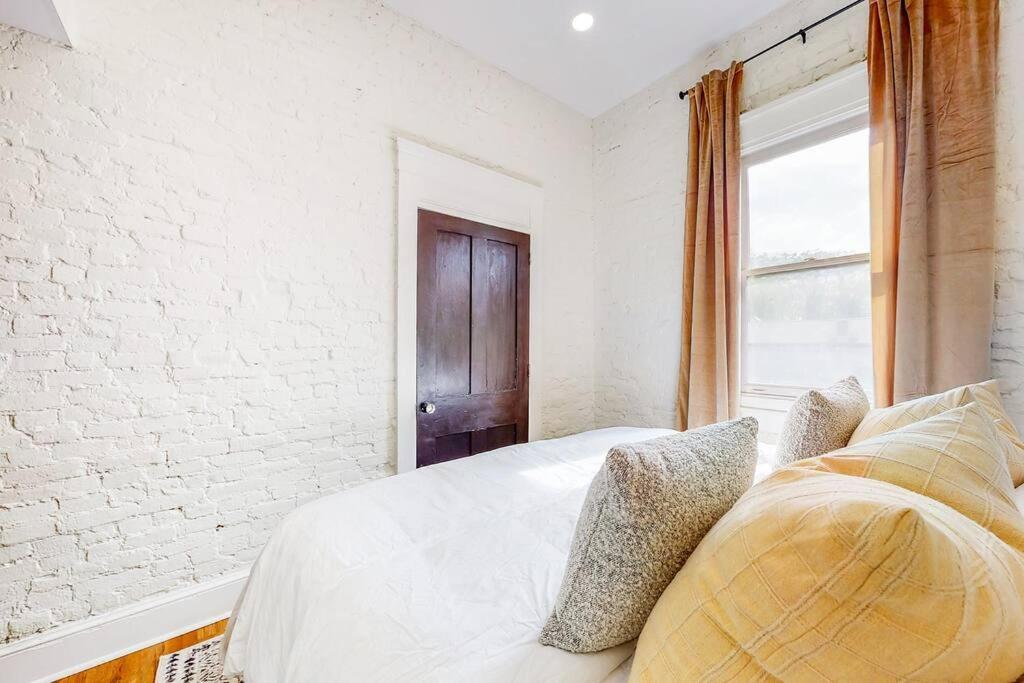 Luxury 8 Bed/4 Ba Nulu Home Private Yard/Parking 路易斯威尔 外观 照片