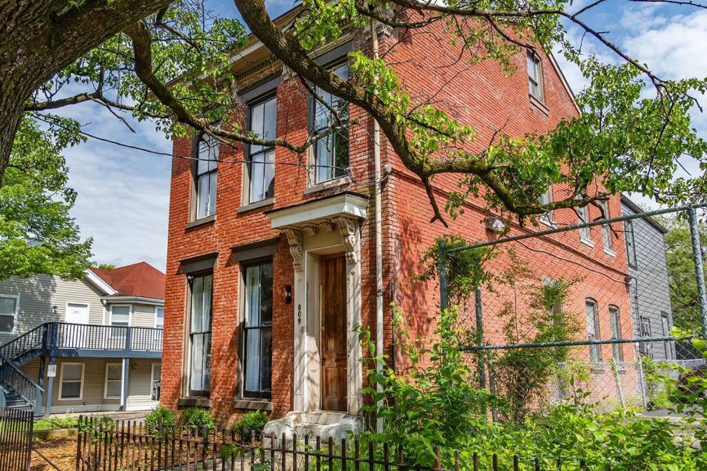 Luxury 8 Bed/4 Ba Nulu Home Private Yard/Parking 路易斯威尔 外观 照片
