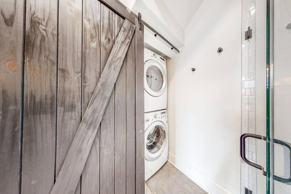 Luxury 8 Bed/4 Ba Nulu Home Private Yard/Parking 路易斯威尔 外观 照片