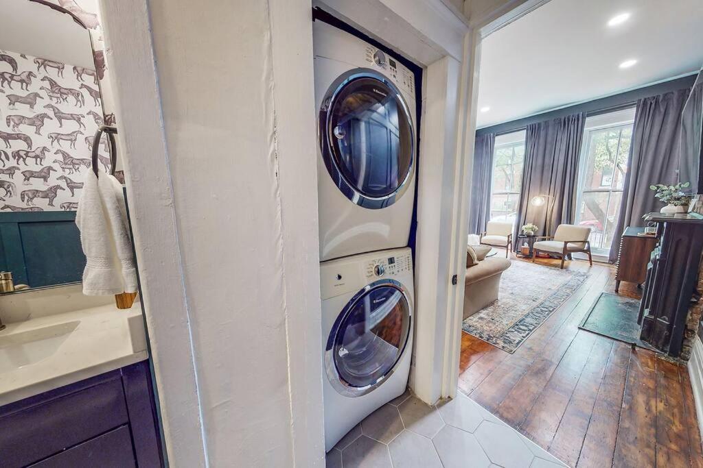 Luxury 8 Bed/4 Ba Nulu Home Private Yard/Parking 路易斯威尔 外观 照片