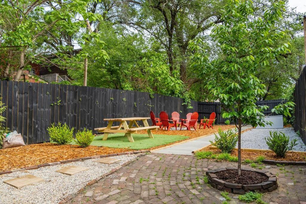 Luxury 8 Bed/4 Ba Nulu Home Private Yard/Parking 路易斯威尔 外观 照片